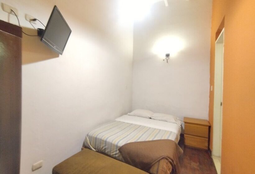 بنسيون Hospedaje A Verde