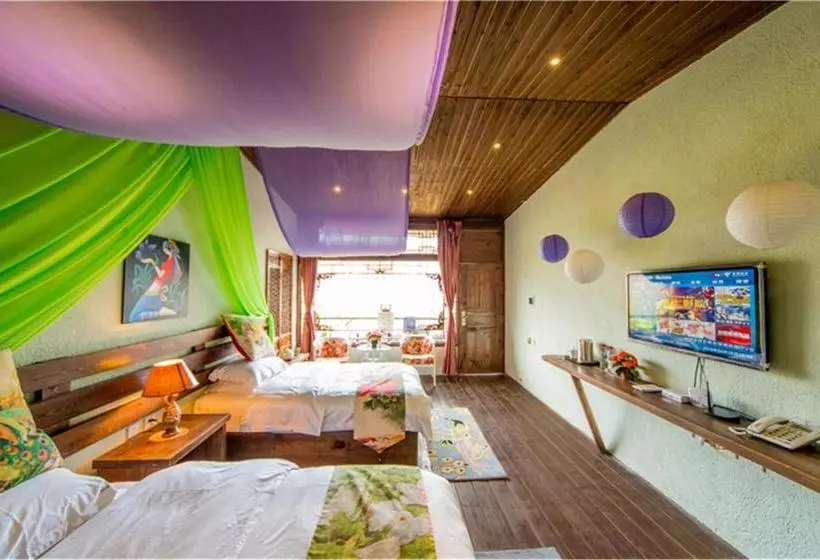 ペンション Lijiang Taoyuan Inn
