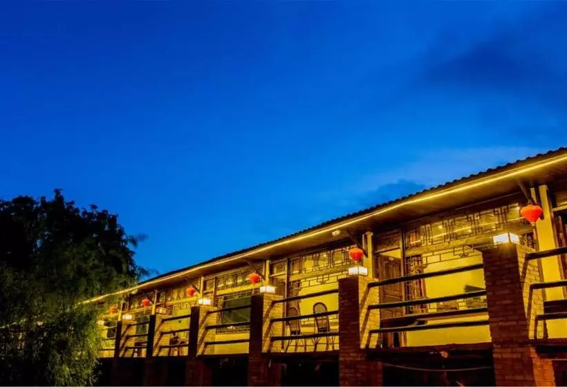 ペンション Lijiang Taoyuan Inn