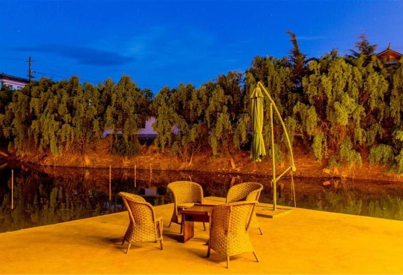 Пансион Lijiang Taoyuan Inn