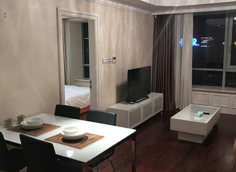 Ri Yue Guang Apartment