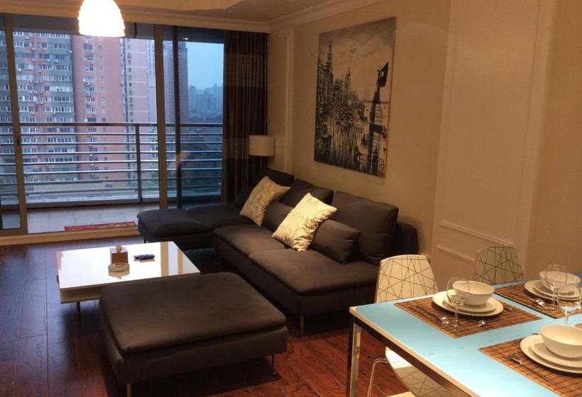 Ri Yue Guang Apartment