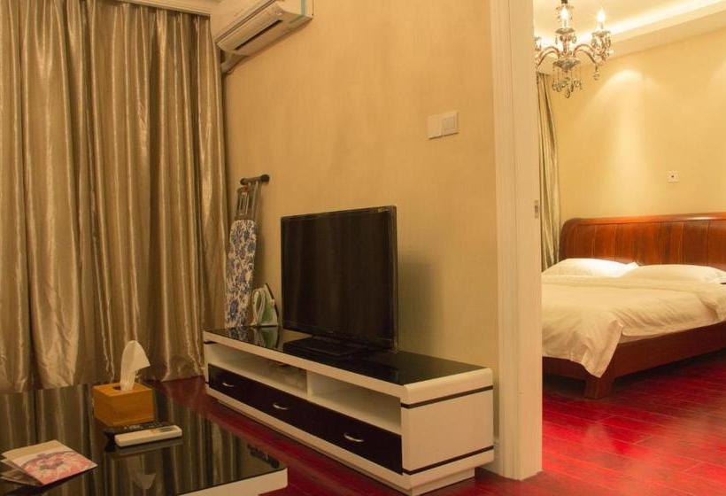 Ri Yue Guang Apartment