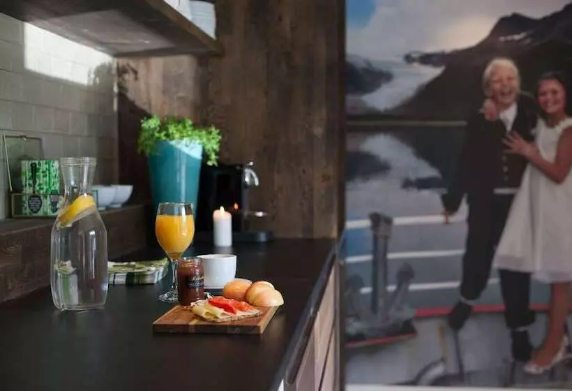 Svartisen Apartments