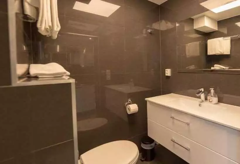 Svartisen Apartments