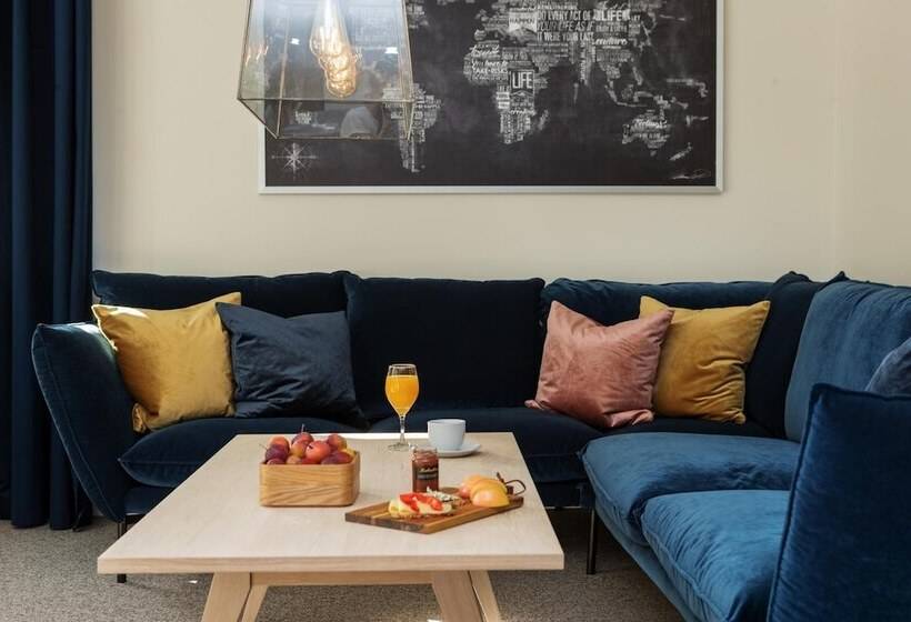 Svartisen Apartments