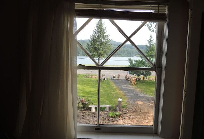 Общежитие Foster Lake Inn