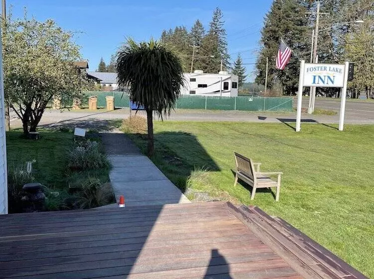 Retkeilymaja Foster Lake Inn