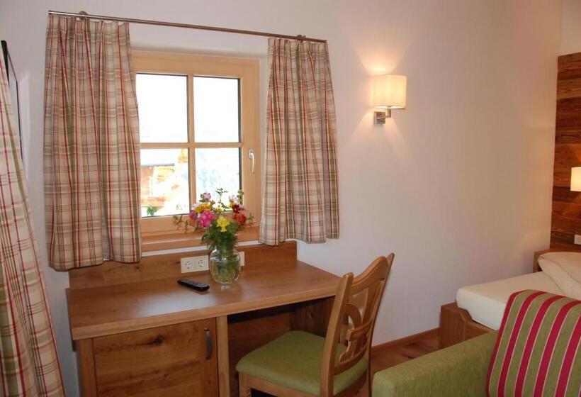 فندق Gasthof Erbhof Anderlhof