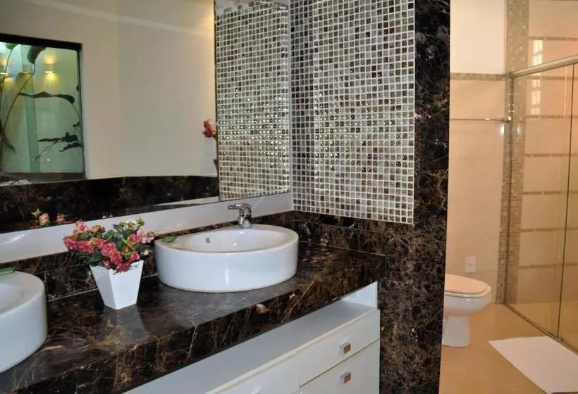 پانسیون Pousada Shangrila Rp