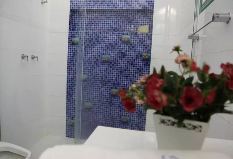 پانسیون Pousada Shangrila Rp