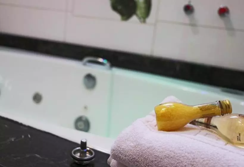 پانسیون Pousada Shangrila Rp