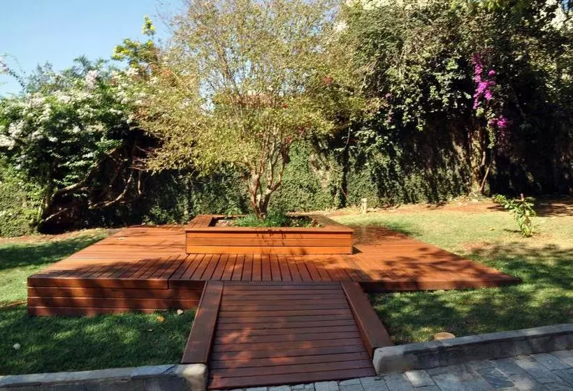 پانسیون Pousada Shangrila Rp