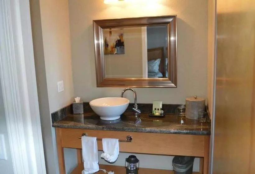 Retkeilymaja Channel House