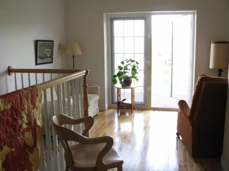 ユースホステル Tulloch Inn & Gifts