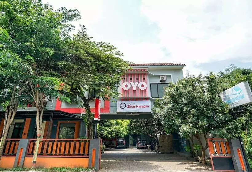 Hotelli Penginapan Sinar Harapan Near Gor Mastrip Probolinggo