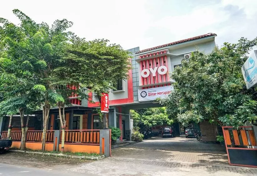 Hotelli Penginapan Sinar Harapan Near Gor Mastrip Probolinggo