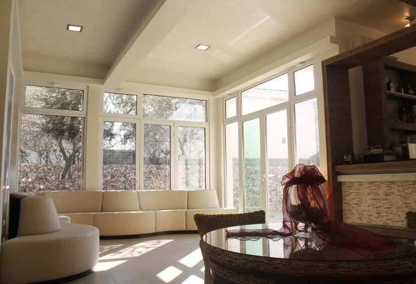 Pensiune Garni Hotel Bella