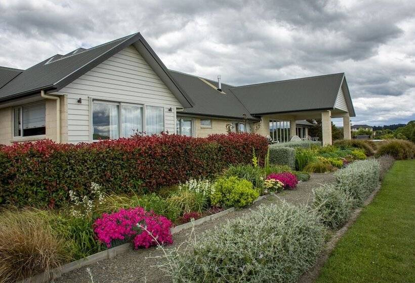 Пансион Ribbonwood Country House