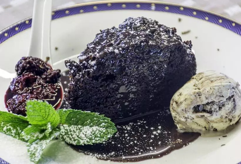 Majatalo Ribbonwood Country House