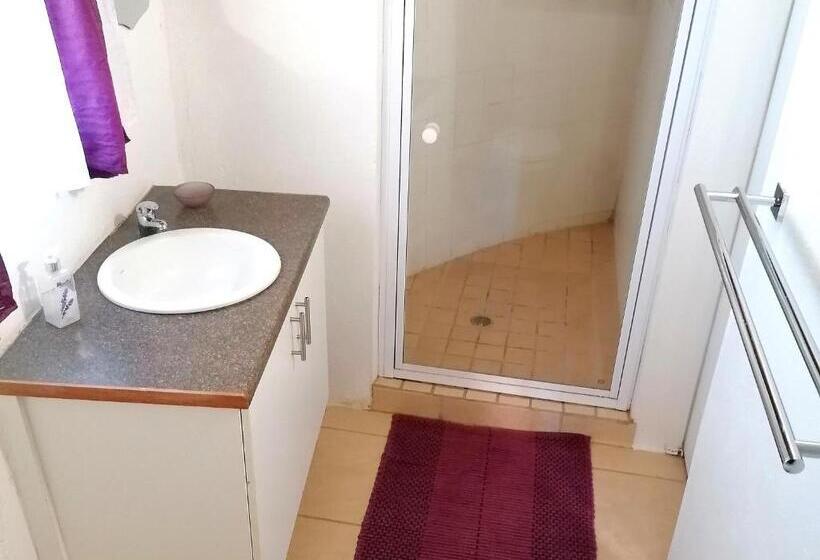 فندق Fairbairn Guest Farm