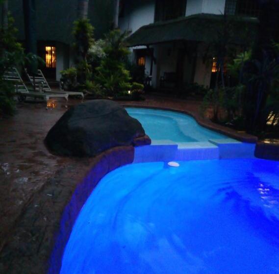 פנסיון African Ambience Guest House