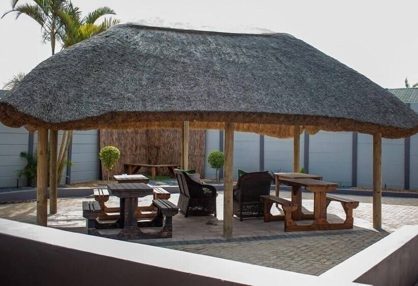 膳宿费 Balmoral Lodge