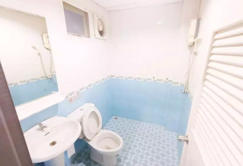 پانسیون Feelathome