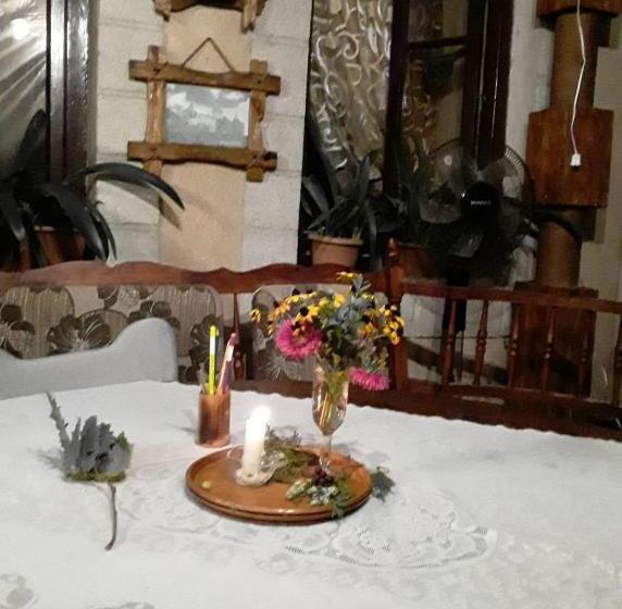 פנסיון Guest House Anahit Ijevan