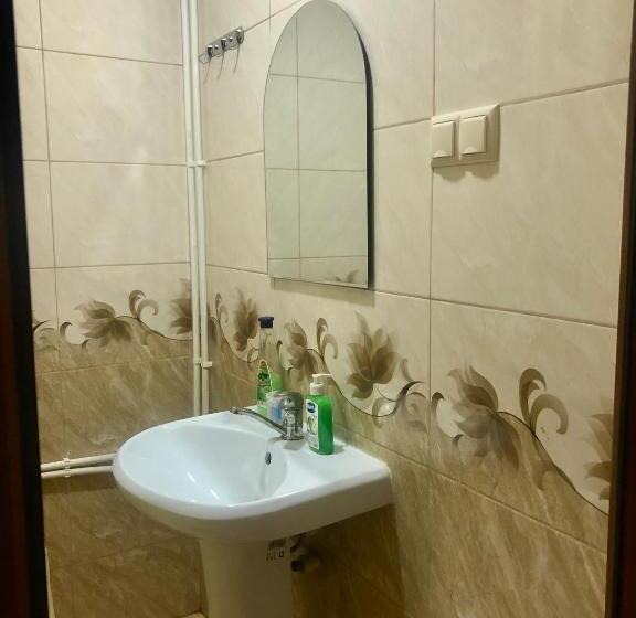 פנסיון Guest House Anahit Ijevan