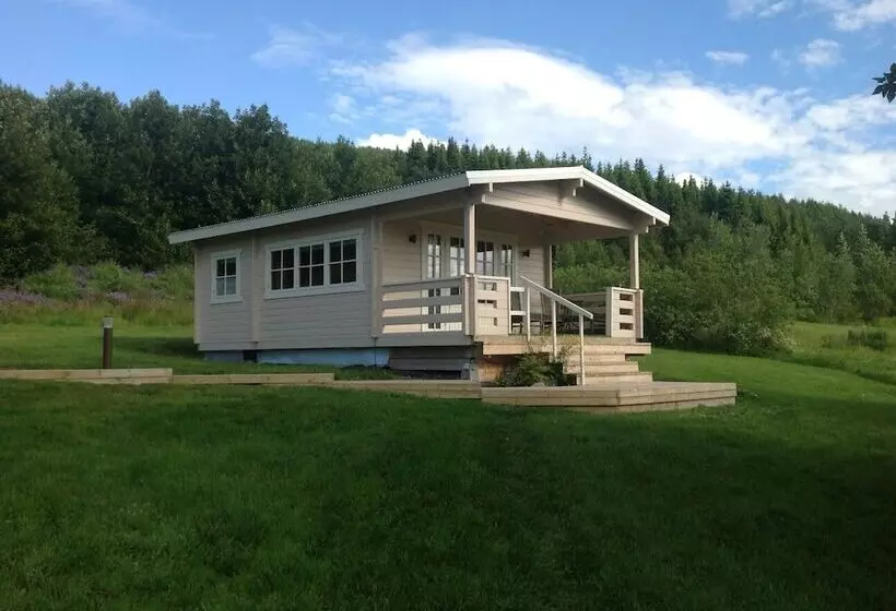 پانسیون Laugar Guesthouse