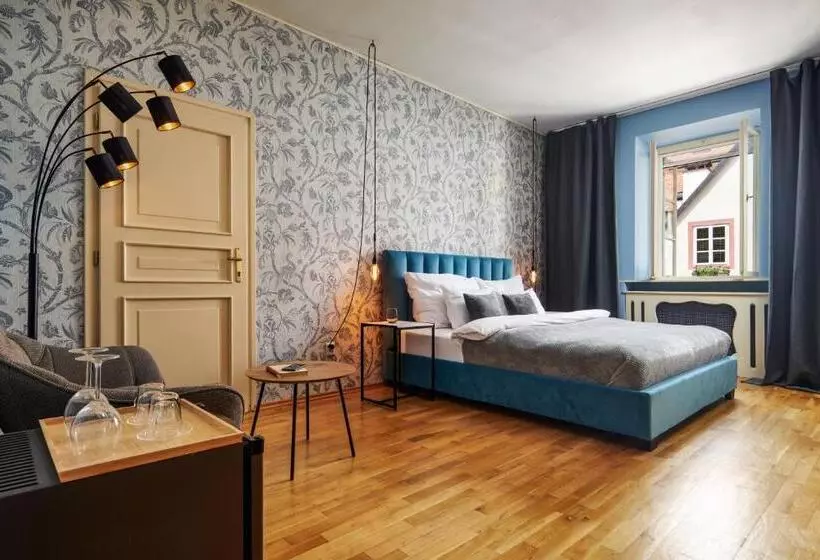 Majatalo Orangerie By Kh