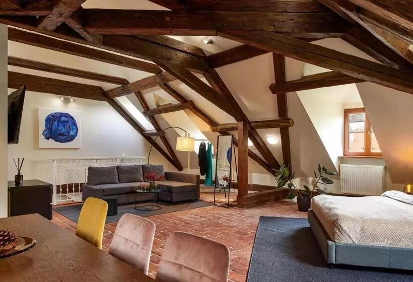 Majatalo Orangerie By Kh