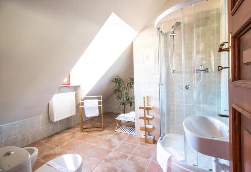 Panzió Orangerie By Kh