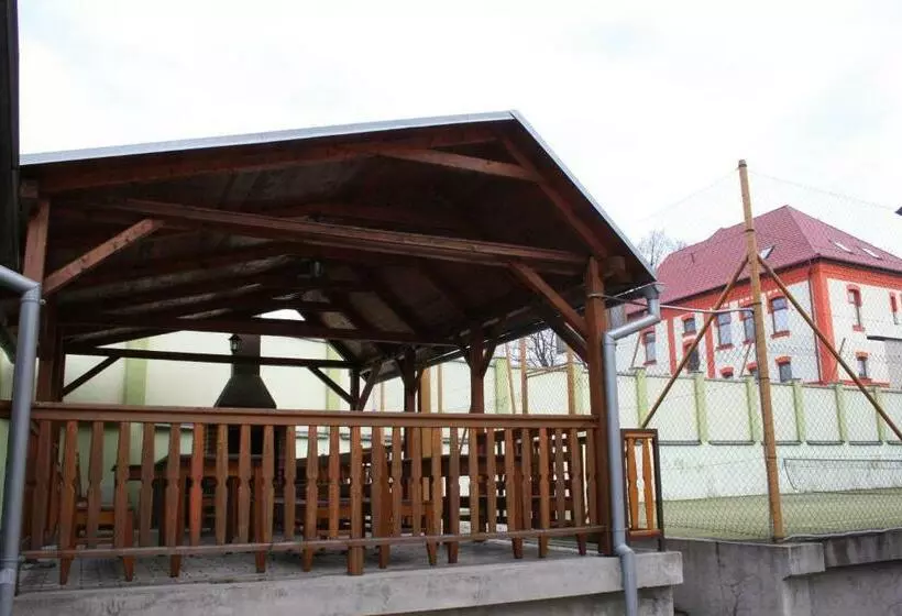 Majatalo Penzión Koras