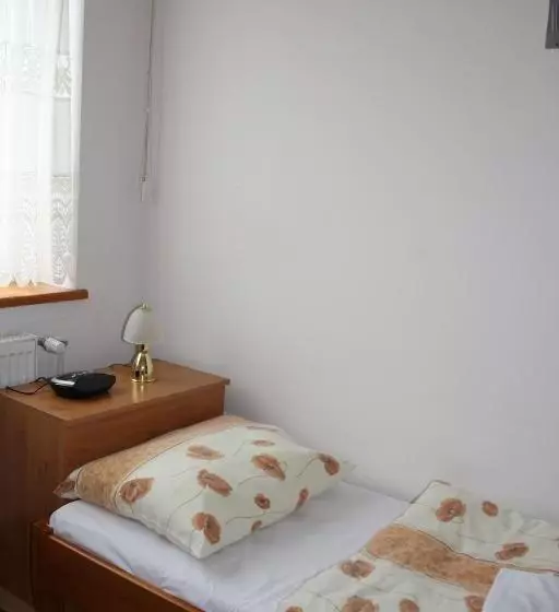 Majatalo Penzión Koras