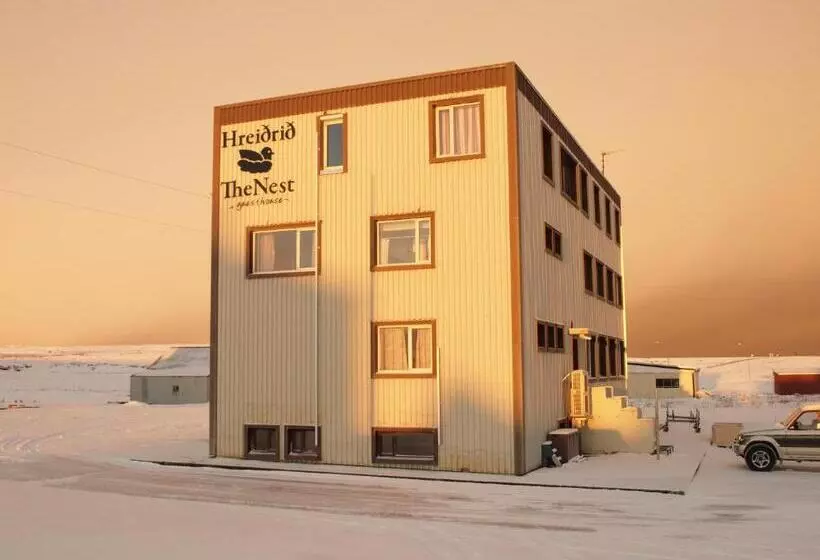 پانسیون The Nest