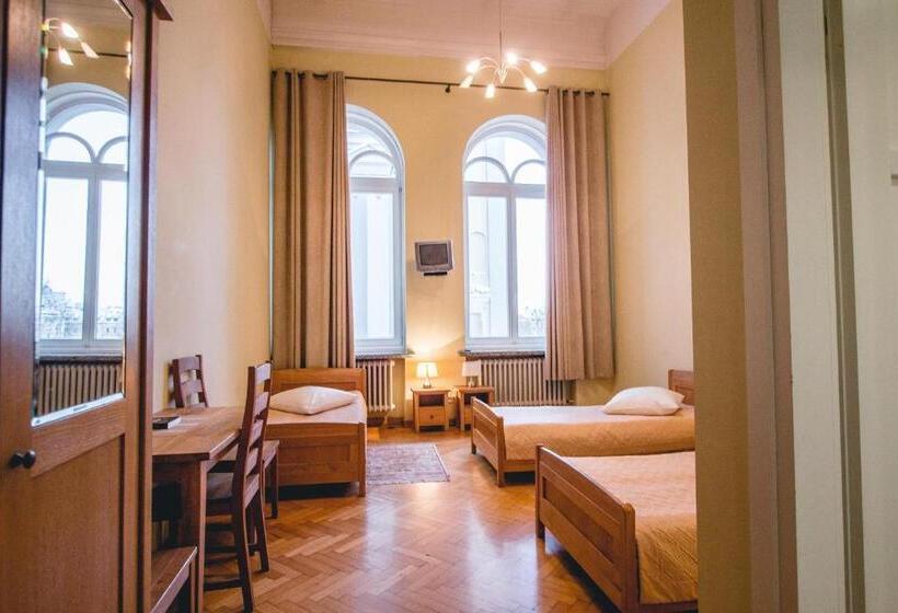 پانسیون Villa Kaunensis