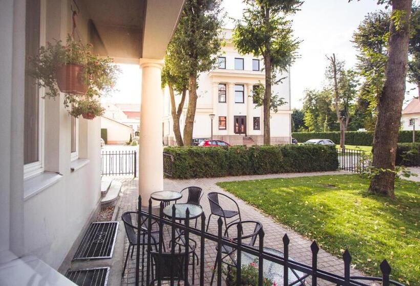 پانسیون Villa Kaunensis