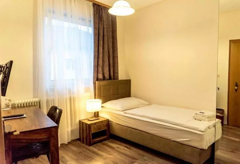 Pension Zum Meridianstein