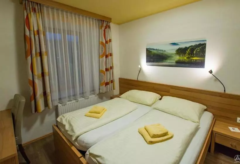 Retkeilymaja Egidiwirt Murau