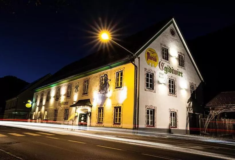 Retkeilymaja Egidiwirt Murau