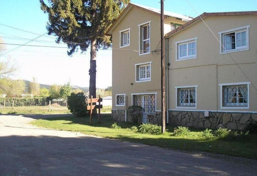 Albergue Hostería Chimehuin