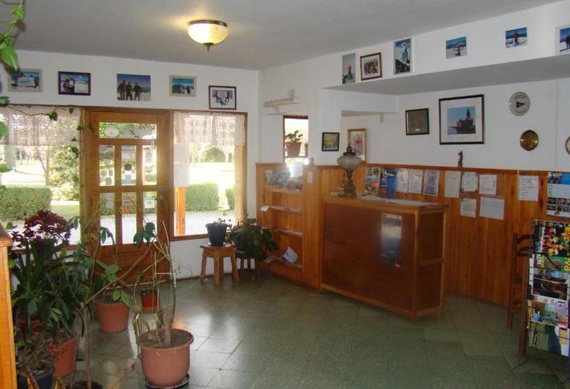 Albergue Hostería Chimehuin