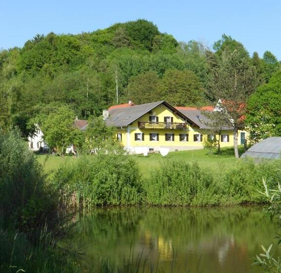 مبيت وإفطار Frühstückspension Krump