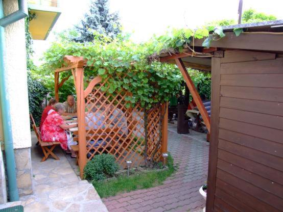 پانسیون Grill Garten Vendégház
