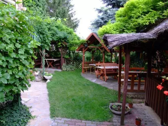 ペンション Grill Garten Vendégház