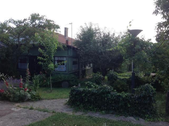 پانسیون Grill Garten Vendégház