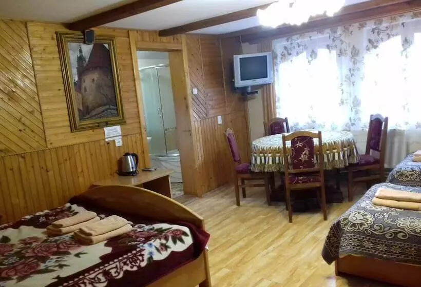 پانسیون Guest House Grunyk