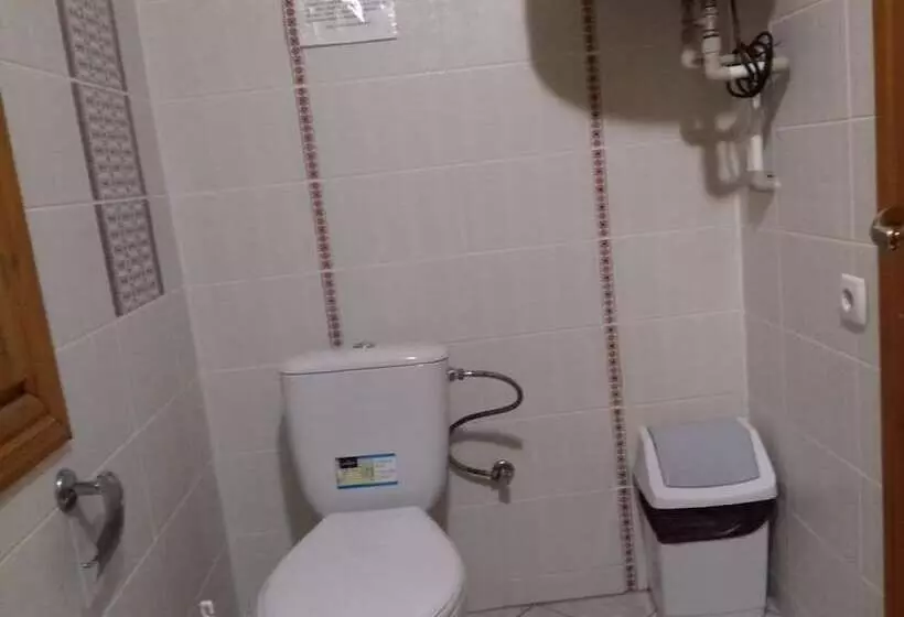 پانسیون Guest House Grunyk